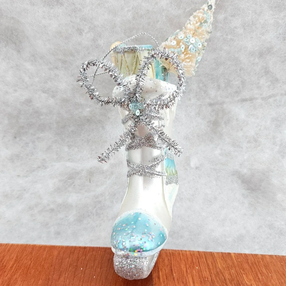 Ice Skate Christmas Ornament‎ Glass Winter Scene Tree Drum Holiday Decoration